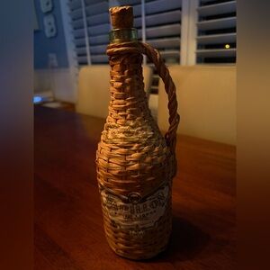 Rare Vintage Liquor Papollon 15.5 by 7
Wicker .